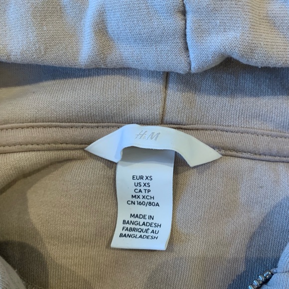 H&M, beige/cream coloured zip up. - Picture 1 of 2